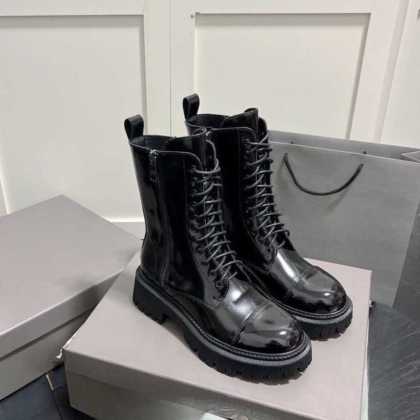 boots designer boots autumn/winter paris new classic big-head for women retro platform elevating mid-calf boots double zipper motorcycle ank, Black
boots designer boots autumn/winter paris new classic big-head for women retro platform elevating mid-calf boots double zipper motorcycle ank, Black