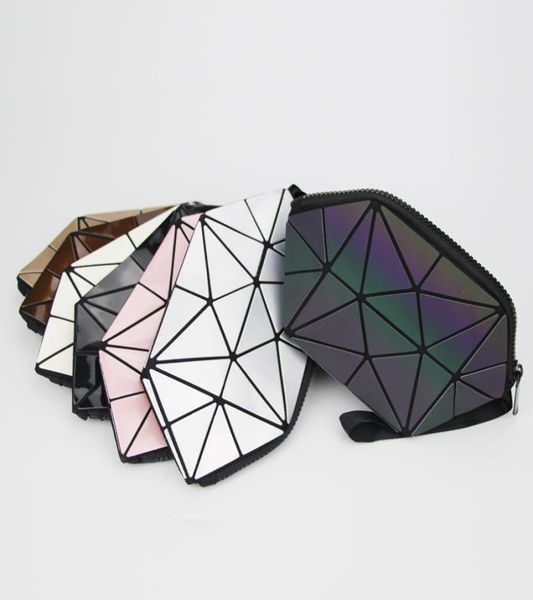 2018 luminous makeup bag women zipper cosmetic bag geometric womens cosmetics organizer folding travel make up storage8861542
2018 luminous makeup bag women zipper cosmetic bag geometric womens cosmetics organizer folding travel make up storage8861542