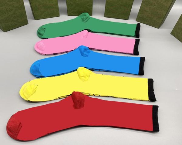 luxury cotton skateboard socks outdoor street style men women hosiery christmas day gift for couple sock with box5225454, Black;white
luxury cotton skateboard socks outdoor street style men women hosiery christmas day gift for couple sock with box5225454, Black;white