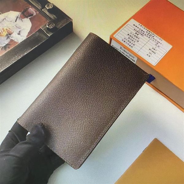 designer passport cover card holder women passport covers protection case pouch luxury credit cards holders modern traveller fashi327m, Brown;gray
designer passport cover card holder women passport covers protection case pouch luxury credit cards holders modern traveller fashi327m, Brown;gray