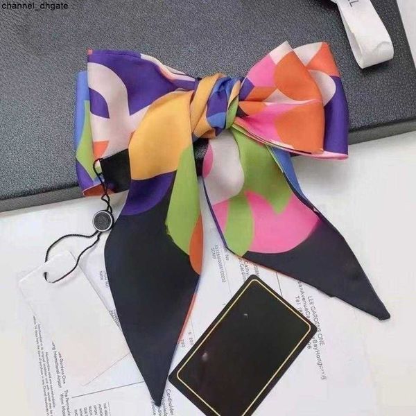 new style channel scarf imitation silk spring and summer fresh contrast color small scarf versatile headband simple fashion binding bag belt, Blue;gray
new style channel scarf imitation silk spring and summer fresh contrast color small scarf versatile headband simple fashion binding bag belt, Blue;gray