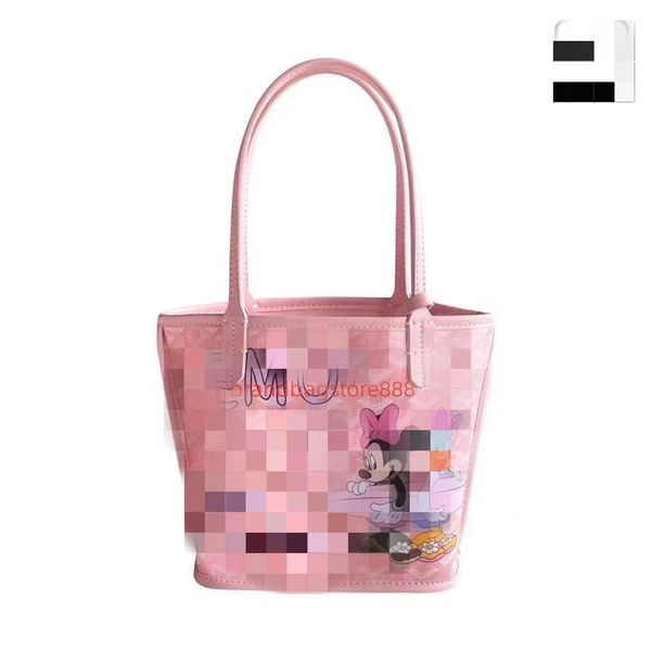 the latest cartoon shoulder bag is super cute tote bag beach bag 23*14*21 
the latest cartoon shoulder bag is super cute tote bag beach bag 23*14*21