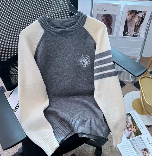 women's sweaters 2023 autumn/winter new knitwear color matching pullover sweater women's sweater, White;black
women's sweaters 2023 autumn/winter new knitwear color matching pullover sweater women's sweater, White;black