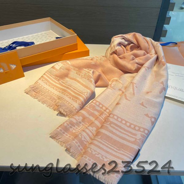 pink classic presbyopia, designer scarf, classic luxury brand, essential scarf for autumn and winter, medium thickness,classic presbyopia si, Blue;gray
pink classic presbyopia, designer scarf, classic luxury brand, essential scarf for autumn and winter, medium thickness,classic presbyopia si, Blue;gray