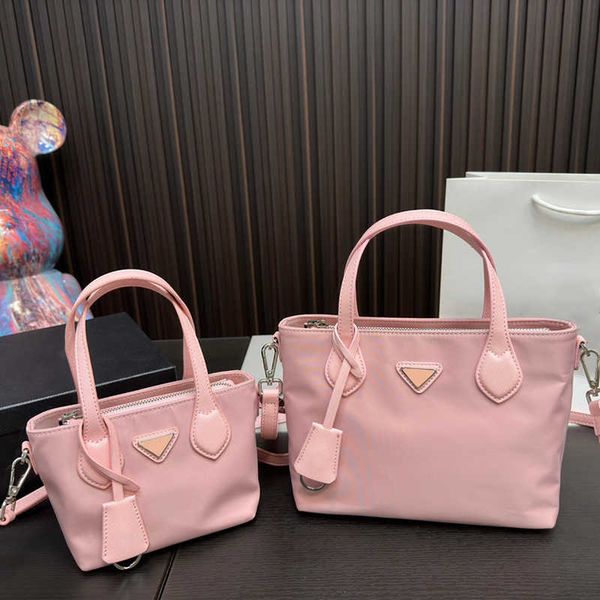 pink bags cross body bag nylon crossbody handbags designer bag men messenger bags fashion simple women shopping tote office purse 230817
pink bags cross body bag nylon crossbody handbags designer bag men messenger bags fashion simple women shopping tote office purse 230817