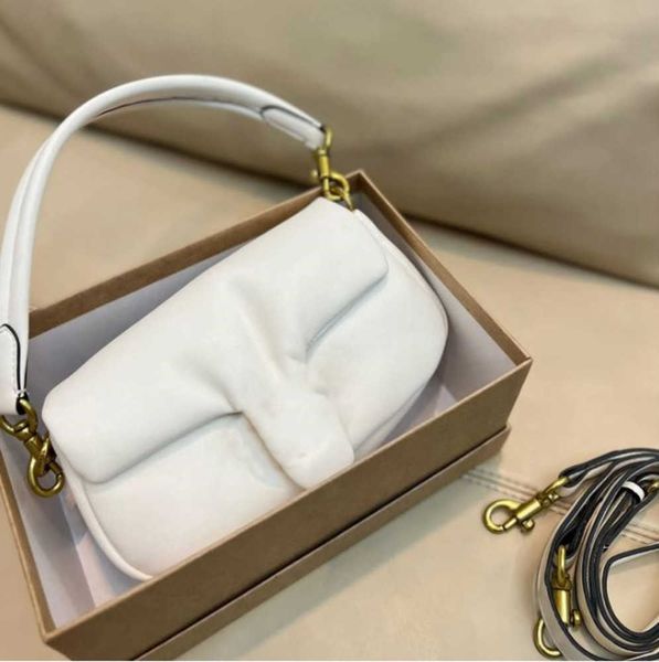 pillow tabby designer bags shoulder bag handbag crossbody comfortable soft luxurys fashion genuine leather womens cross body bag fashion lei
pillow tabby designer bags shoulder bag handbag crossbody comfortable soft luxurys fashion genuine leather womens cross body bag fashion lei