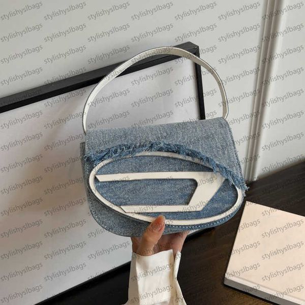 famous designer bag luxury handbag women bag underarm bag flap bag magnetic buckle fashion shoulder bags casual bag ladies bag stylishyslbag
famous designer bag luxury handbag women bag underarm bag flap bag magnetic buckle fashion shoulder bags casual bag ladies bag stylishyslbag