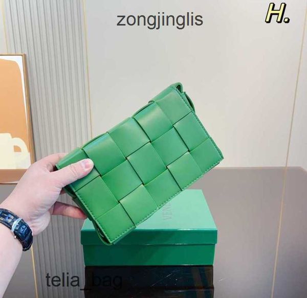 fashion leisure venetaas bag crossbody shoulder bottegaas cassette women's designer 2023 woven bags handbags ch1f
fashion leisure venetaas bag crossbody shoulder bottegaas cassette women's designer 2023 woven bags handbags ch1f