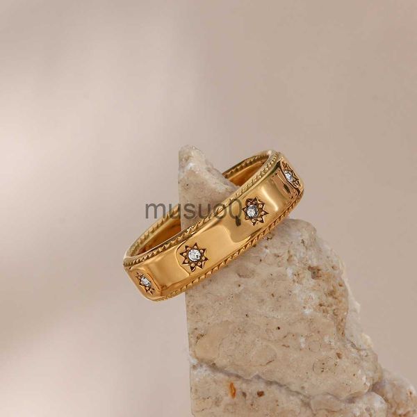 band rings fashion stainless steel jewelry for women 18k gold plated waterproof clear crystal zircon setted star gold rings for women j23081, Silver
band rings fashion stainless steel jewelry for women 18k gold plated waterproof clear crystal zircon setted star gold rings for women j23081, Silver