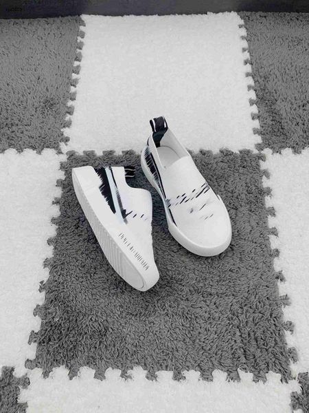 23ss kids casual shoe lace up design child sneakers size 26-35 letter printing children's shoes box protection shipment june20, Black;red
23ss kids casual shoe lace up design child sneakers size 26-35 letter printing children's shoes box protection shipment june20, Black;red