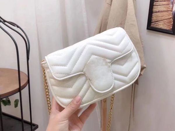 classic women's mamont bag chain car sewn handbag mini purse all-in-one leather luxury designer underarm bag available crossbody bag st
classic women's mamont bag chain car sewn handbag mini purse all-in-one leather luxury designer underarm bag available crossbody bag st