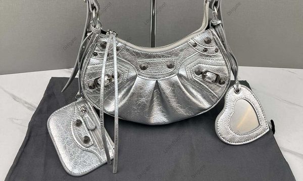 bags lady handbags shopping shoulder bags fashion totes cross body half moon genuine leather classic retro purse wallets handle square 23bag
bags lady handbags shopping shoulder bags fashion totes cross body half moon genuine leather classic retro purse wallets handle square 23bag