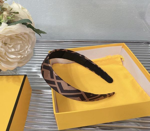 designer headband accessories quality silk hair hoops fletters headwrap woman brown headwraps luxurys designers jewelry f0962610866, Silver
designer headband accessories quality silk hair hoops fletters headwrap woman brown headwraps luxurys designers jewelry f0962610866, Silver