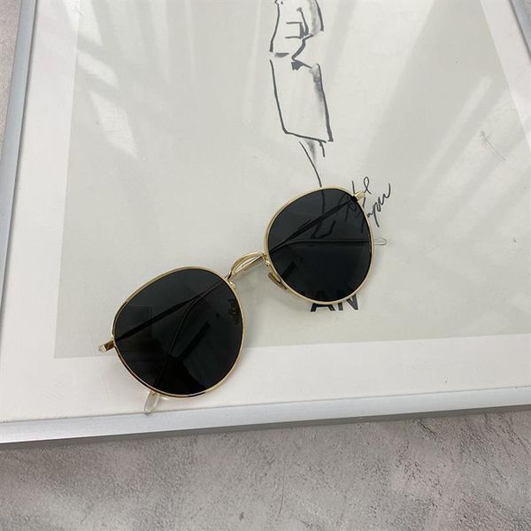designer brand sunglass classical luxury polarized glasses men women pilot c sunglass uv400 eyewear full frame glass with box 22012047, White;black
designer brand sunglass classical luxury polarized glasses men women pilot c sunglass uv400 eyewear full frame glass with box 22012047, White;black