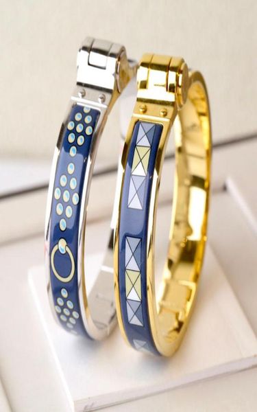 enamel clic bangle for women charm bracelets 12mm small size snapfastener dark blue enamel9688405, Golden;silver
enamel clic bangle for women charm bracelets 12mm small size snapfastener dark blue enamel9688405, Golden;silver
