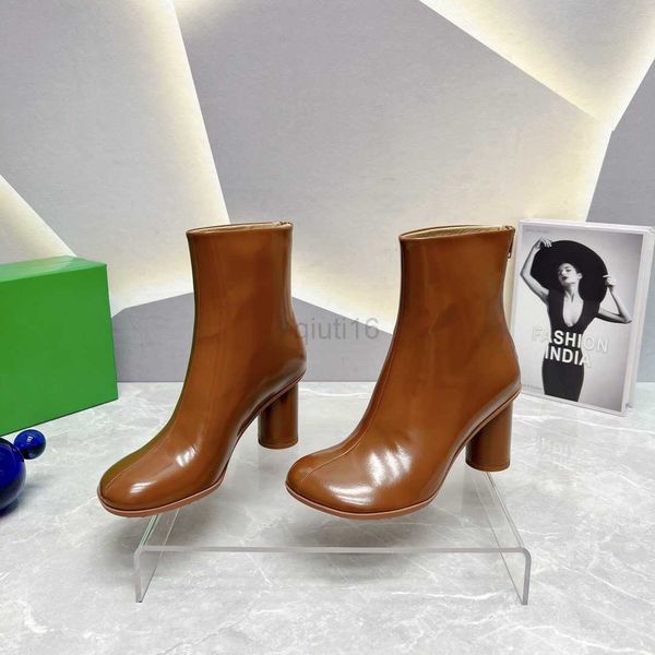 boots new atomic ankle boot chunky heels round toe cap fashion booties patent leather sole women's luxury designer dress party shoes fa, Black
boots new atomic ankle boot chunky heels round toe cap fashion booties patent leather sole women's luxury designer dress party shoes fa, Black