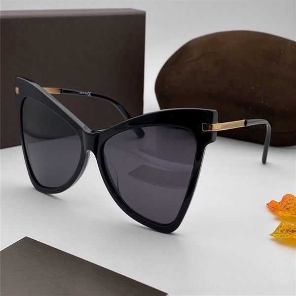 new luxurious fashion women sunglasses 767 classic retro plate big frame cat eye glasses uv400 protection come with ca261h, White;black
new luxurious fashion women sunglasses 767 classic retro plate big frame cat eye glasses uv400 protection come with ca261h, White;black