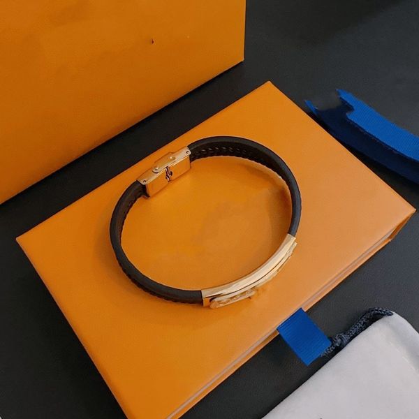 2023 various popular designer classics luis exquisite love bracelet women gold bracelets vuttonity chain fashion personality hip-hop al1h, Golden;silver
2023 various popular designer classics luis exquisite love bracelet women gold bracelets vuttonity chain fashion personality hip-hop al1h, Golden;silver