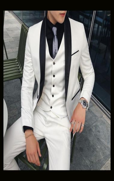 whole and retail shawl lapel groomsmen one button groom tuxedos men suits weddingpromdinner man blazerjacketpantstievest4434862, Black;gray
whole and retail shawl lapel groomsmen one button groom tuxedos men suits weddingpromdinner man blazerjacketpantstievest4434862, Black;gray