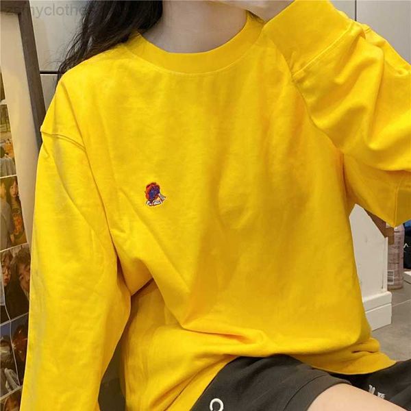 men's t-shirts good quality c.e cavempt vintage batik embroidery woman head long sleeves men 1 1 loose cav empt women t-shirt tees, White;black
men's t-shirts good quality c.e cavempt vintage batik embroidery woman head long sleeves men 1 1 loose cav empt women t-shirt tees, White;black