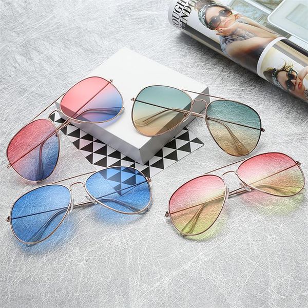20ss pilots gradient sunglasses for men women flash lenses designer polaroid vintage driving uv400 sun glasses 6ye with cases190h, White;black
20ss pilots gradient sunglasses for men women flash lenses designer polaroid vintage driving uv400 sun glasses 6ye with cases190h, White;black