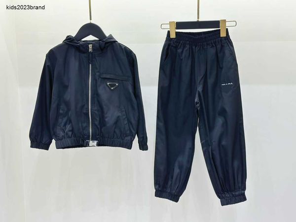 designer kids tracksuits baby clothes child sets size 100-170 cm 2pcs hooded long sleeved zippered jacket and elastic waist pants june20, White
designer kids tracksuits baby clothes child sets size 100-170 cm 2pcs hooded long sleeved zippered jacket and elastic waist pants june20, White