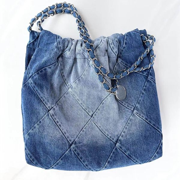 7a new women shoulder bag designer luxury 22bag large capacity handbag portable soft classic fashion brand as3260 diamond original chain cow
7a new women shoulder bag designer luxury 22bag large capacity handbag portable soft classic fashion brand as3260 diamond original chain cow