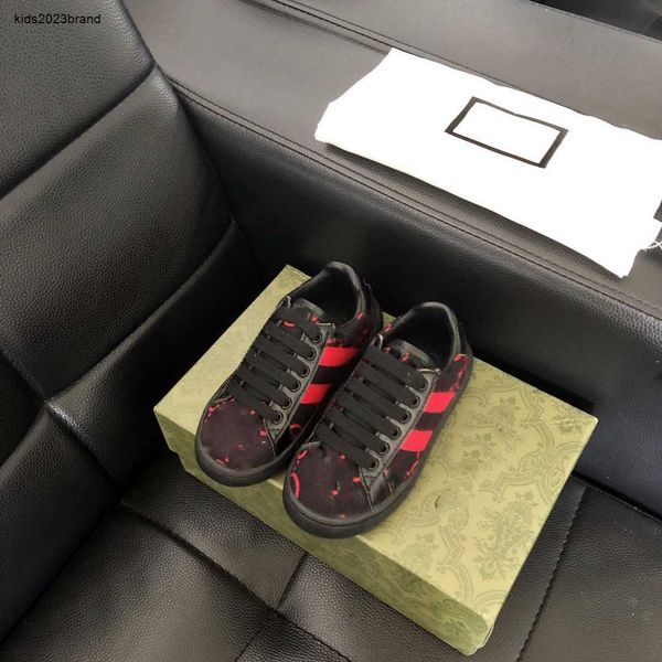 designer kids shoes fashion children sports shoes red letter printing baby sneakers size 23-35 box packaging june20, Black;red
designer kids shoes fashion children sports shoes red letter printing baby sneakers size 23-35 box packaging june20, Black;red