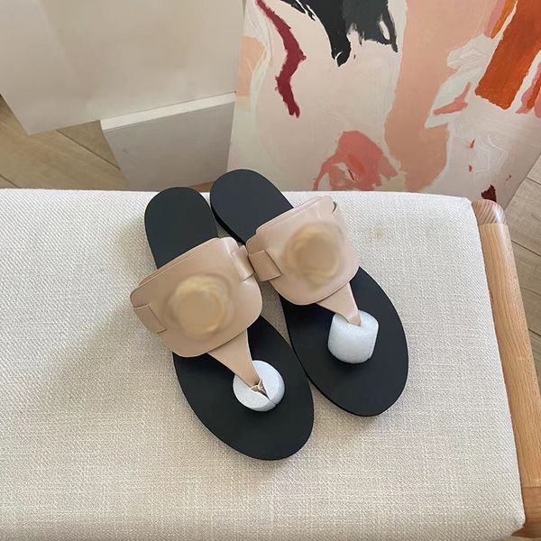 designer sandal lady black white latex slide slip on shoe with box fashion summer beach slipper luxury flip flop genuine leather embossed sl
designer sandal lady black white latex slide slip on shoe with box fashion summer beach slipper luxury flip flop genuine leather embossed sl