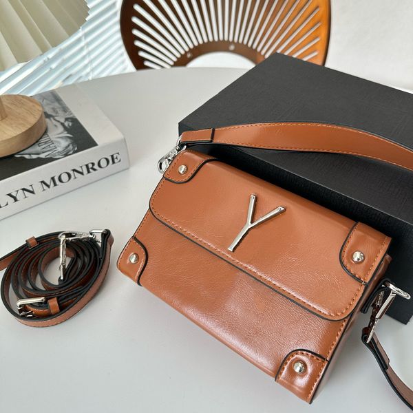 designer's high-quality leather chain wallet, leather corner women's shoulder bag, personalized handbag, crossbody luxury handbag,
designer's high-quality leather chain wallet, leather corner women's shoulder bag, personalized handbag, crossbody luxury handbag,