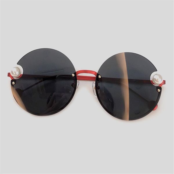 retro round sunglasses women's uv glasses summer 2022 new pearl sunglass women's uv400 with box 21832469, White;black
retro round sunglasses women's uv glasses summer 2022 new pearl sunglass women's uv400 with box 21832469, White;black