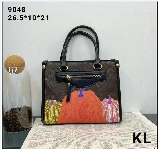 fashion classic bag handbag women leather handbags womens crossbody vintage clutch tote shoulder embossing messenger bags 9048#
fashion classic bag handbag women leather handbags womens crossbody vintage clutch tote shoulder embossing messenger bags 9048#