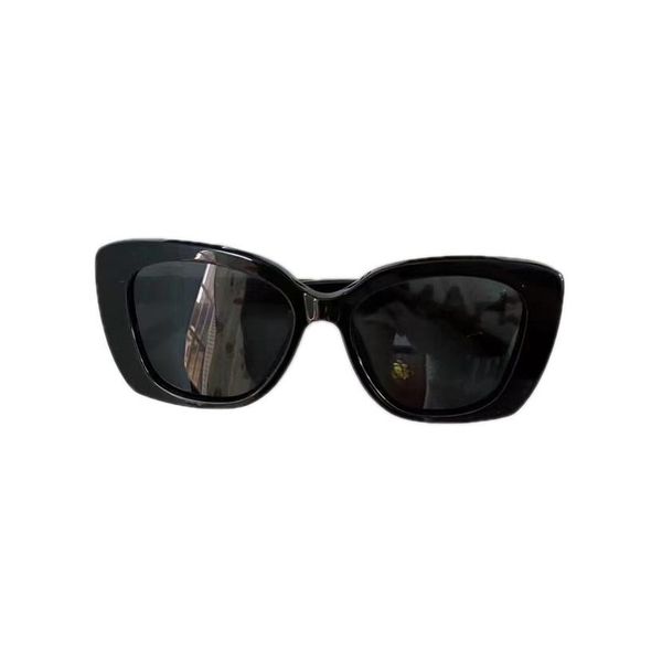womens sunglasses for women men sun glasses mens 5422 fashion style protects eyes uv400 lens with random box190o, White;black
womens sunglasses for women men sun glasses mens 5422 fashion style protects eyes uv400 lens with random box190o, White;black