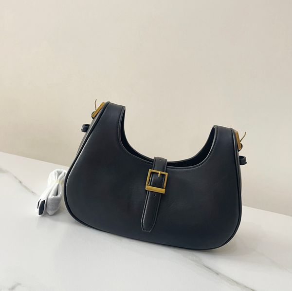 evening bags ladies classic fashion cowhide underarm messenger bag large capacity round solid color multifunctional shoulder 230817
evening bags ladies classic fashion cowhide underarm messenger bag large capacity round solid color multifunctional shoulder 230817