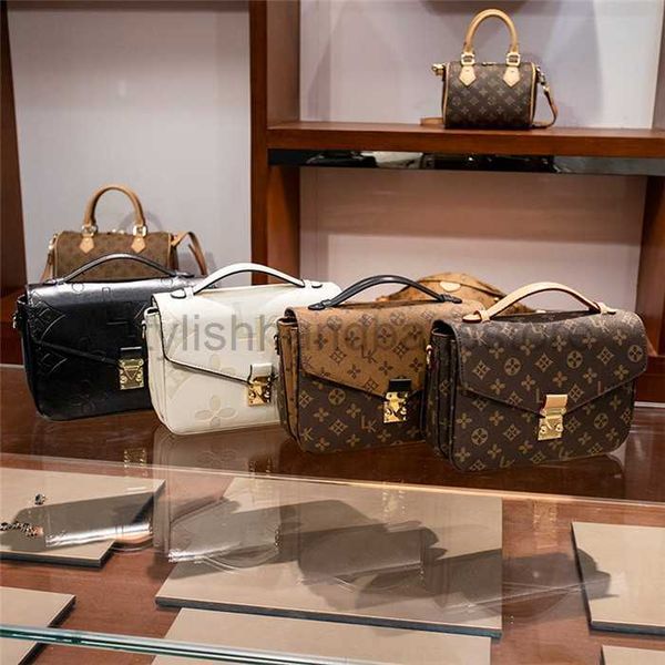 shoulder bags crossbody bags women's leather wallet print flowers handbag pure color shoulder simple atmosphere messenger women pursess
shoulder bags crossbody bags women's leather wallet print flowers handbag pure color shoulder simple atmosphere messenger women pursess