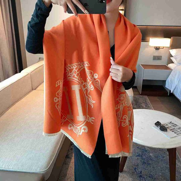 luxurys designers scarf solid color letters animals design scarfs fashion hundred match ladies valentine's day gift good, Blue;gray
luxurys designers scarf solid color letters animals design scarfs fashion hundred match ladies valentine's day gift good, Blue;gray