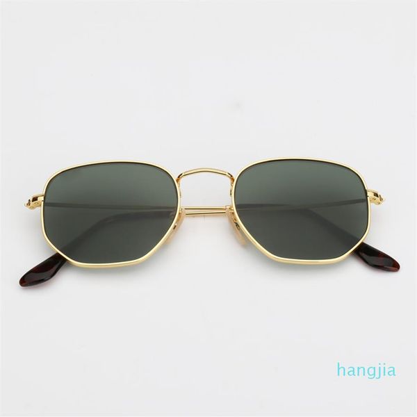 designer sunglasses flat glass lenses men women male female sunglasses with brown or black leather case all retailing accessories216v, White;black
designer sunglasses flat glass lenses men women male female sunglasses with brown or black leather case all retailing accessories216v, White;black