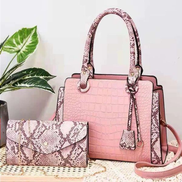 new luxurious shoulder bag handbag belt serpentine alligator snake pink big cross body designer tote bag womens purse beach clutches makeup
new luxurious shoulder bag handbag belt serpentine alligator snake pink big cross body designer tote bag womens purse beach clutches makeup