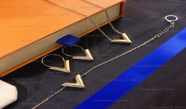 2022 designer pendant charm bracelets gold love necklace fashion jewelrys wristband plated letter simple heart luxury pendants tit3616628, Golden;silver
2022 designer pendant charm bracelets gold love necklace fashion jewelrys wristband plated letter simple heart luxury pendants tit3616628, Golden;silver