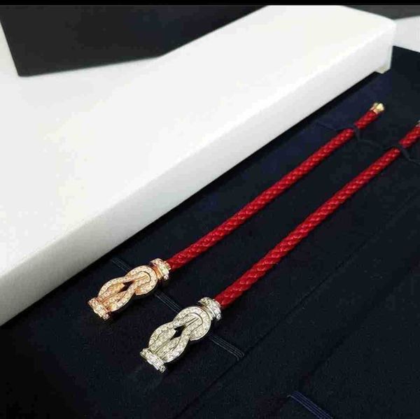 designer bracelet luxury ferred horseshoe buckle bracelet weaving red bracelet handrope simple jewelry, Golden;silver
designer bracelet luxury ferred horseshoe buckle bracelet weaving red bracelet handrope simple jewelry, Golden;silver