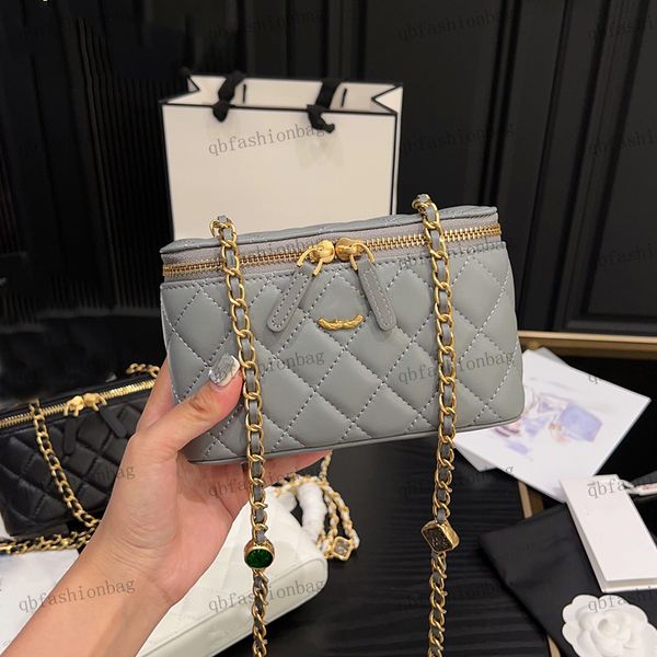 designer womens makeup bag leather ringer gold metallic buckle matelasse gemstone chain luxury tote crossbody bag shoulder bag swith mirror
designer womens makeup bag leather ringer gold metallic buckle matelasse gemstone chain luxury tote crossbody bag shoulder bag swith mirror