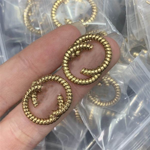 luxury stud earring double letter g logo gold earing women hoop designer jewelry ggity crystal pearl earrings woman 544556, Golden;silver
luxury stud earring double letter g logo gold earing women hoop designer jewelry ggity crystal pearl earrings woman 544556, Golden;silver