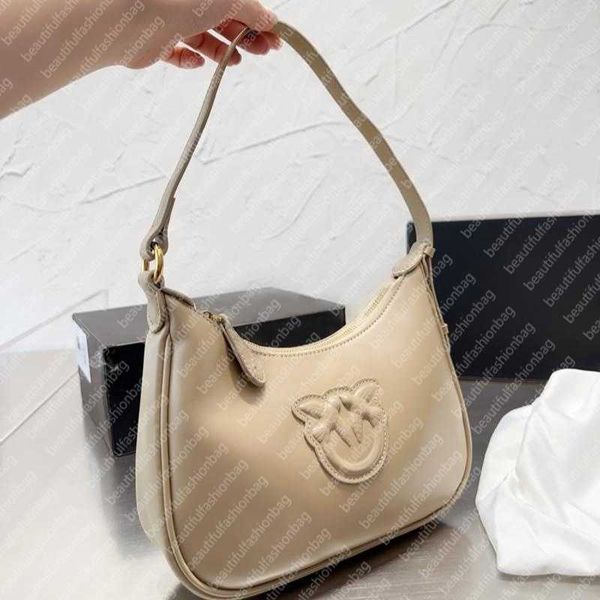 underarm bag leconcep the tote bag shoulder bag designer bag pinkoo one handlel messenger bag handbag crossbody bag quality leather double s
underarm bag leconcep the tote bag shoulder bag designer bag pinkoo one handlel messenger bag handbag crossbody bag quality leather double s