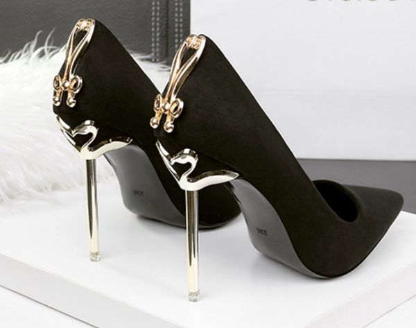 new fashion pointed high heels nightclub metal heel women's single shoes thin heel bow women's shoes, Black
new fashion pointed high heels nightclub metal heel women's single shoes thin heel bow women's shoes, Black