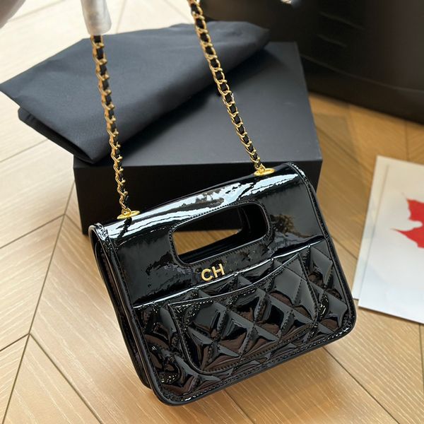 stylish womens shoulder bag underarm bag luxury handbag leather clamshell diamond hardware metal matelasse chain handbag crossbody sacoche m
stylish womens shoulder bag underarm bag luxury handbag leather clamshell diamond hardware metal matelasse chain handbag crossbody sacoche m