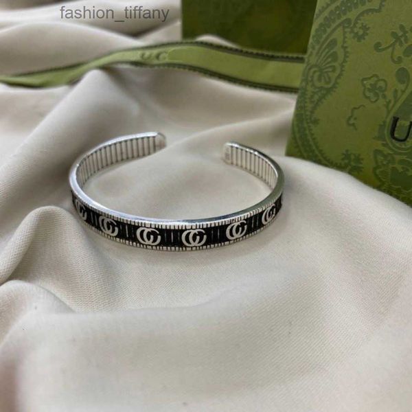 fashion designer bracelets classic couple bracelets cuff retro letters fashion versatile jewelry personalized custom holiday gifts, Black
fashion designer bracelets classic couple bracelets cuff retro letters fashion versatile jewelry personalized custom holiday gifts, Black