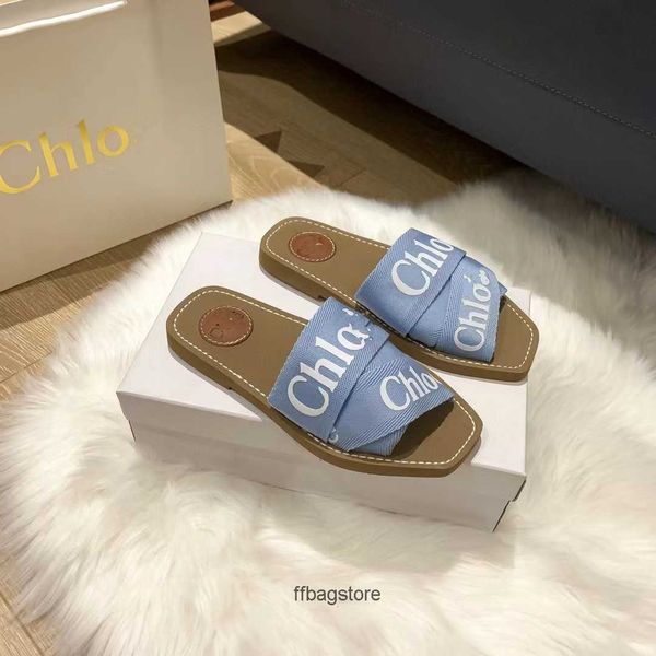 flat fashion ladies slipper woody slippers outsole brand shoes cloe woodies high version light french brand women's double layer for su
flat fashion ladies slipper woody slippers outsole brand shoes cloe woodies high version light french brand women's double layer for su