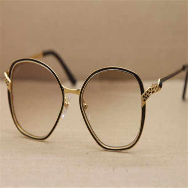 whole new fashion 6338246 men sunglasses c decoration gold frame metal eyewear size58-15-135mm300v, White;black
whole new fashion 6338246 men sunglasses c decoration gold frame metal eyewear size58-15-135mm300v, White;black