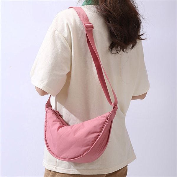 evening bags simple nylon womens hobos shoulder bag solid color female portable padded messenger design girls small purse handbags 230817
evening bags simple nylon womens hobos shoulder bag solid color female portable padded messenger design girls small purse handbags 230817