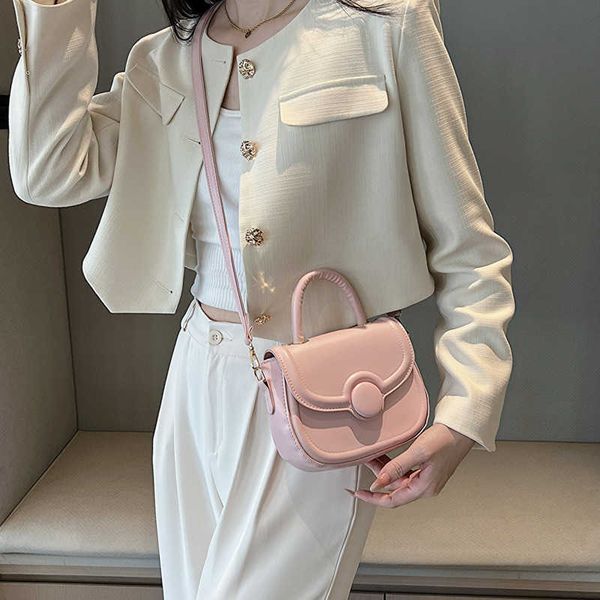 shoulder bags new high appearance crossbody bag fashionable and simple small fresh commuting one handheld for women's versatile fashion
shoulder bags new high appearance crossbody bag fashionable and simple small fresh commuting one handheld for women's versatile fashion